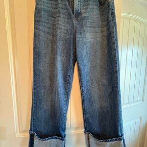 Kut from the Kloth Medium Blue Wide Leg Jeans